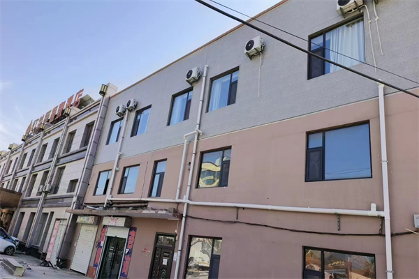 石家庄金属雕花外墙保温装饰板的特点在于其独特的装饰效果和优异的物理性能。 石家庄金属雕花外墙保温装饰板的特点在于其独特的装饰效果和优异的物理性能。